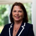 Bernadette Pinnell (Dr.)